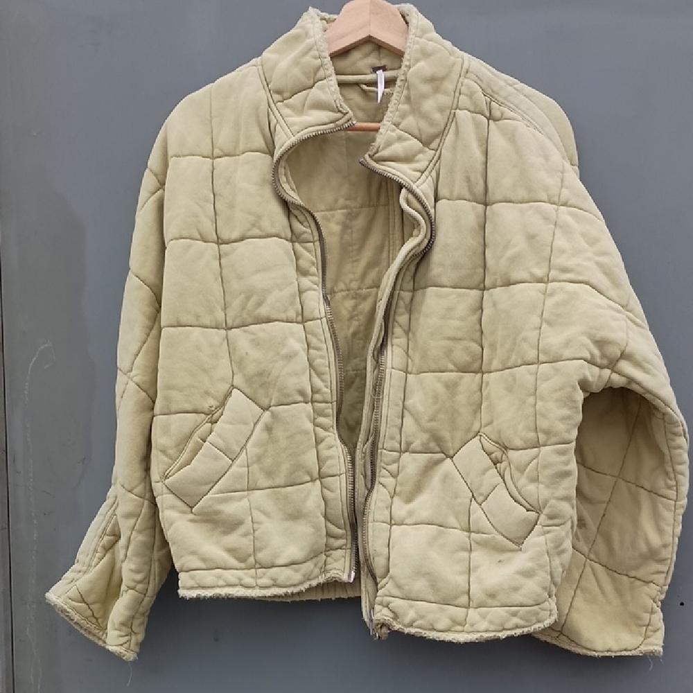 Free People Light Yellow Quilted Puffer Jacket Women's XS AS IS